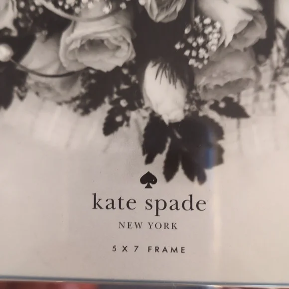 Kate Spade Picture Frame - Picture 6 of 8